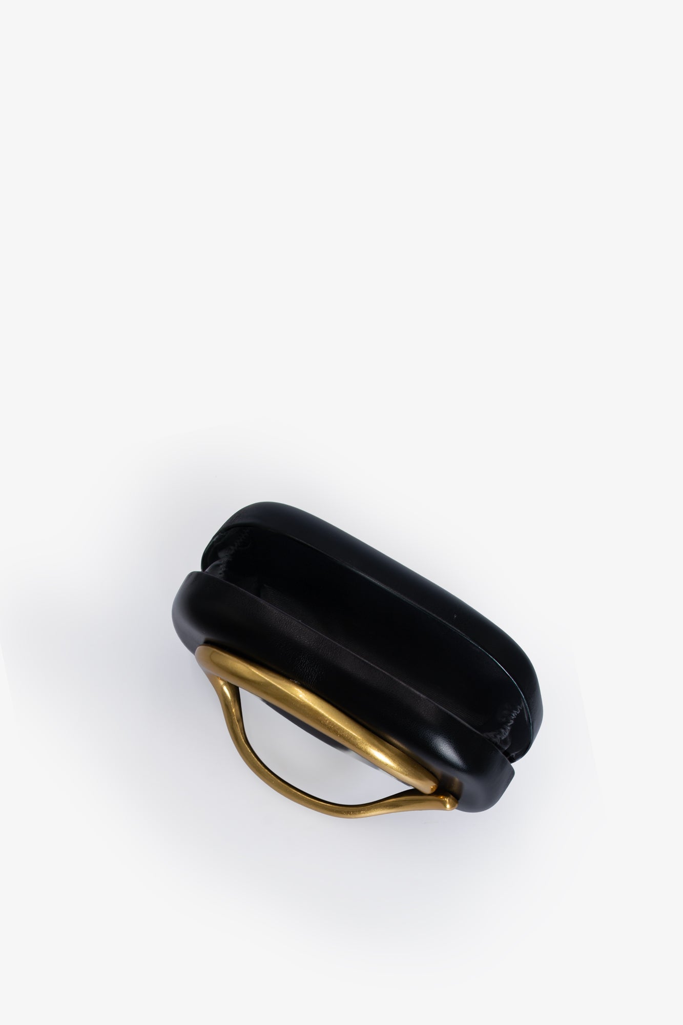 Taylor - Black