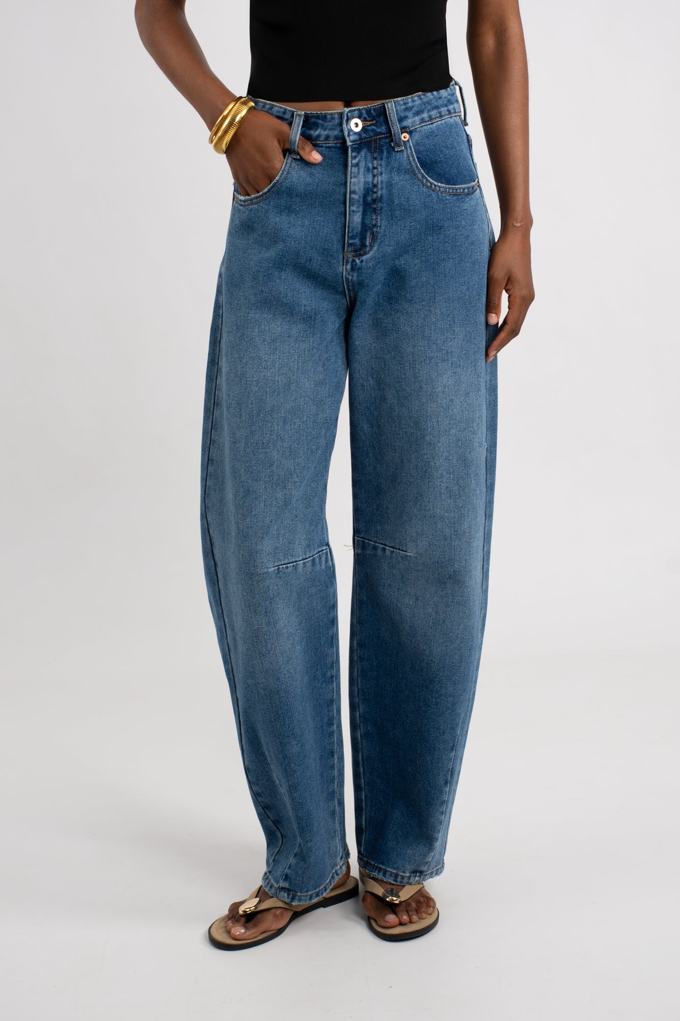 Mid Rise Baggy Balloon Jeans